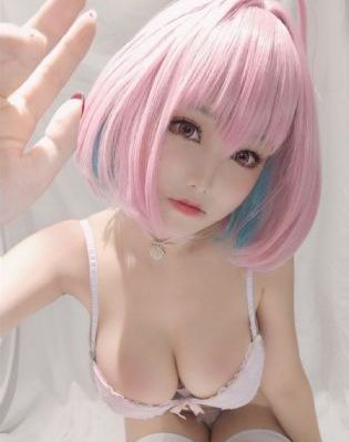 不穿内衣的瑜伽教练在线观看_蓝光免费播放
